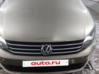 2016 Volkswagen Polo V Рестайлинг, бежевый, 550000 рублей, вид 4