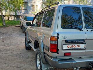 1995 Toyota Land Cruiser 80 Series Рестайлинг, золотистый, 1600000 рублей, вид 5