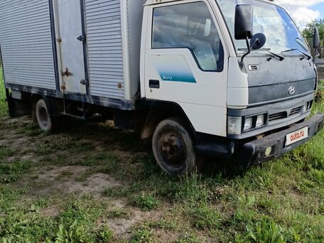 1998 Hyundai e-Mighty, белый, 450000 рублей, вид 3