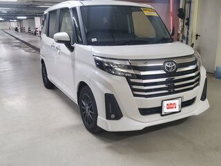 2022 Toyota Roomy I Рестайлинг, белый, 1650000 рублей, вид 1