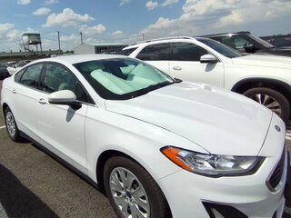 2020 Ford Fusion (North America) II Рестайлинг, белый, 1330000 рублей, вид 3