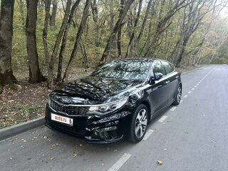 2018 Kia Optima IV Рестайлинг, чёрный, 1950000 рублей, вид 1
