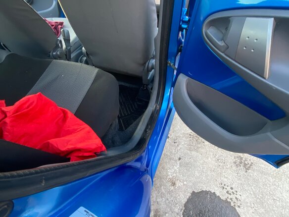 2011 Citroen C1 I Рестайлинг, синий, 640000 рублей - вид 10