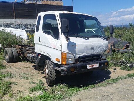 2004 Hyundai Mighty, белый, 1500000 рублей, вид 2