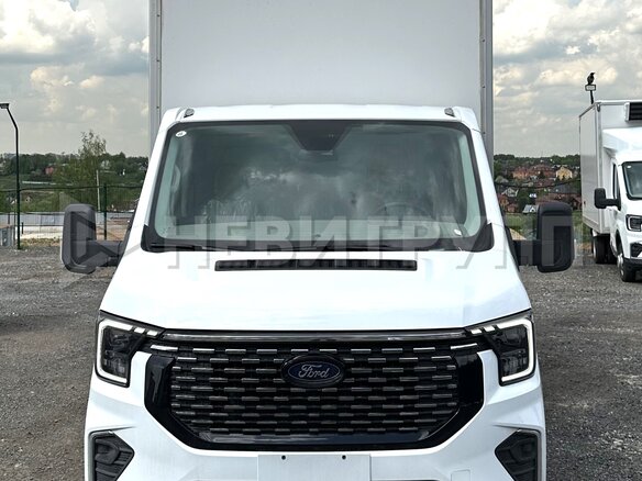 2025 Ford Transit, белый - вид 2
