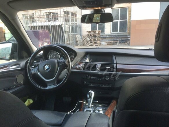 2010 BMW X5 35d II (E70), чёрный - вид 3
