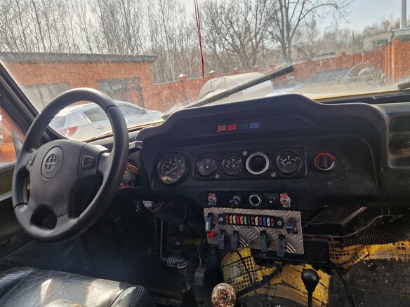 2001 УАЗ 31519, чёрный, 500000 рублей - вид 3
