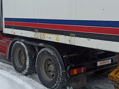 2003 Freightliner Columbia, красный, 2000000 рублей, вид 2