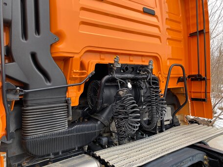 2017 MAN TGX, оранжевый, 6450000 рублей, вид 3