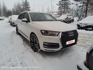 2019 Audi Q7 II (4M), белый, 5700000 рублей, вид 3
