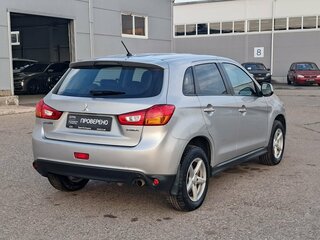 2013 Mitsubishi ASX I Рестайлинг, серебристый, 929000 рублей, вид 4