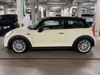2014 Mini Hatch Cooper S III (F55/F56), белый, 2000000 рублей, вид 4