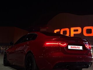 2016 Jaguar XE EcoBoost I, красный, 1980000 рублей, вид 2