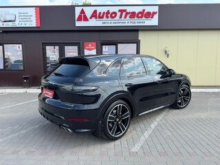 2019 Porsche Cayenne S III, чёрный, 8499000 рублей, вид 4