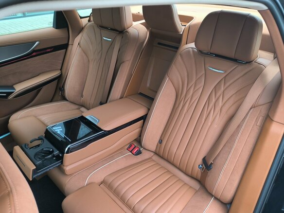 2024 Hongqi H9 I Рестайлинг, чёрный, 6490000 рублей - вид 28