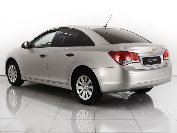 2011 Chevrolet Cruze I, серебристый - вид 1
