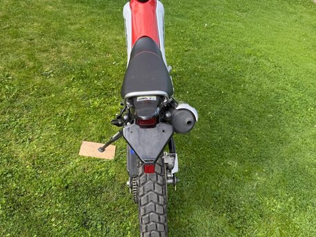 2018 Yamaha XG250 Tricker, белый, 500000 рублей, вид 2