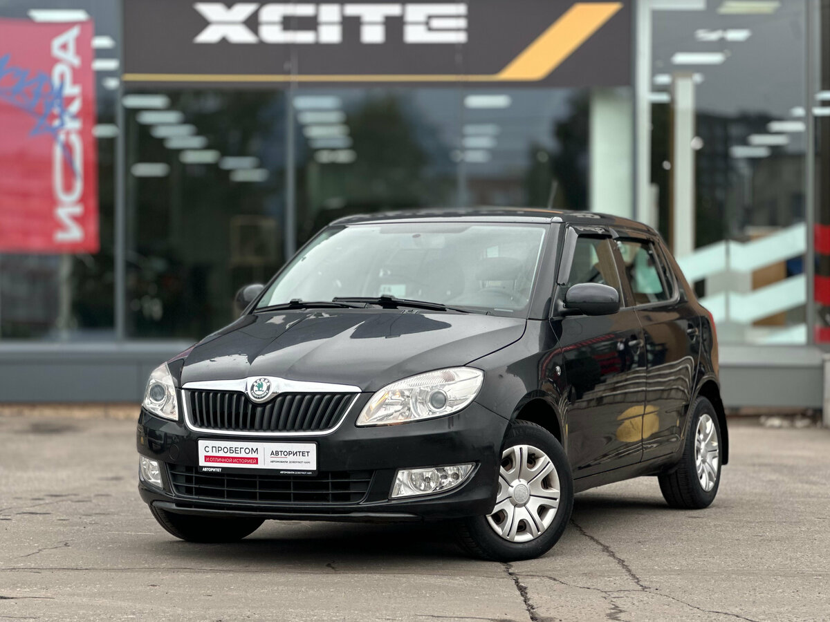 Открыть фотографии: Skoda Fabia II Рестайлинг