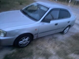 2000 Hyundai Accent II, серебристый, 140000 рублей, вид 2
