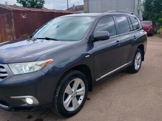 2013 Toyota Highlander II (XU40) Рестайлинг, серый, 2200000 рублей, вид 1