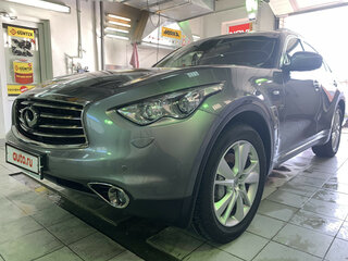 2017 Infiniti QX70, серый, 3750000 рублей, вид 3