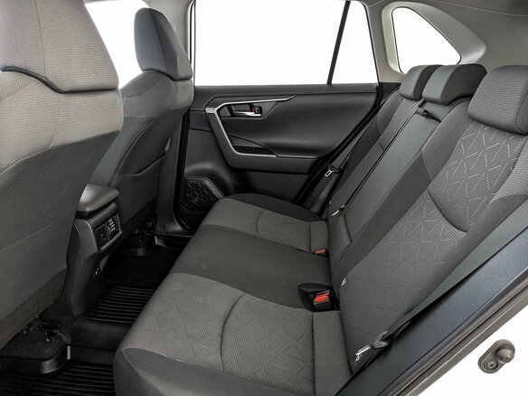 2021 Toyota RAV4 V (XA50), белый, 2865000 рублей - вид 17