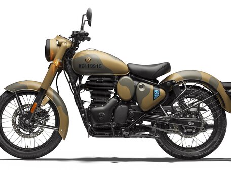 2025 Royal Enfield Classic 350, зелёный, 516000 рублей, вид 2