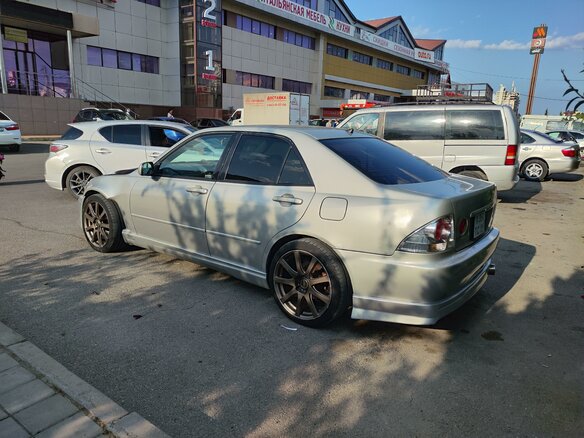 2001 Toyota Altezza, серый, 950000 рублей - вид 7