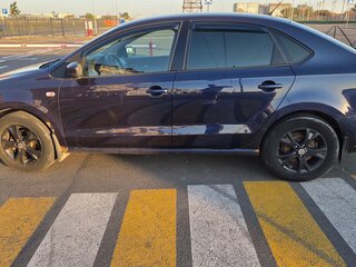 2011 Volkswagen Polo V, синий, 680000 рублей, вид 4