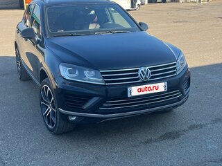 2015 Volkswagen Touareg II Рестайлинг, чёрный, 2700000 рублей, вид 1