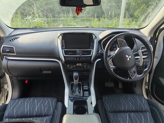 2019 Mitsubishi Eclipse Cross I, белый, 1900000 рублей, вид 2