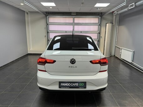 2020 Volkswagen Polo VI, белый, 1800000 рублей, вид 5