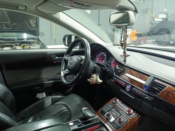 2012 Audi A8 Long III (D4), чёрный, 2400000 рублей - вид 7