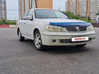 2003 Nissan Bluebird Sylphy I (G10), белый, 350000 рублей, вид 2