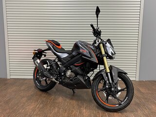 2026 QJMotor SRK 125 S, серый, 300000 рублей, вид 5