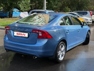 2014 Volvo S60 II Рестайлинг, синий, 1380000 рублей, вид 3
