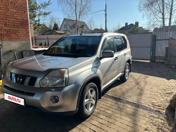 2008 Nissan X-Trail II, серебристый, 1050000 рублей