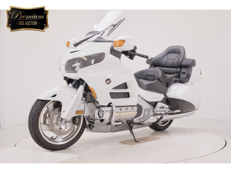 2011 Honda GL 1800 Gold Wing, белый, 1320000 рублей, вид 3