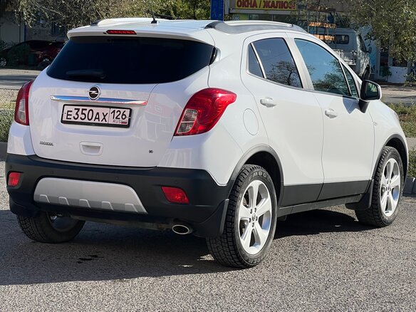2014 Opel Mokka I, белый, 1530000 рублей - вид 4