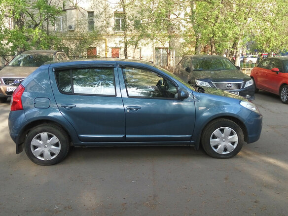2011 Renault Sandero I, синий - вид 4