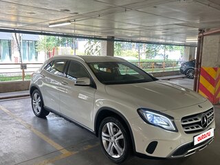 2017 Mercedes-Benz GLA 250 I (X156) Рестайлинг, белый, 2265000 рублей, вид 2