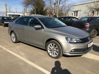 2017 Volkswagen Jetta VI Рестайлинг, бежевый, 1697247 рублей, вид 2