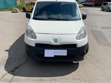 2012 Peugeot Partner, белый, 500000 рублей, вид 1