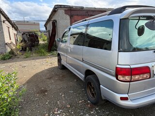 1999 Toyota Regius I, серебристый, 650000 рублей, вид 4