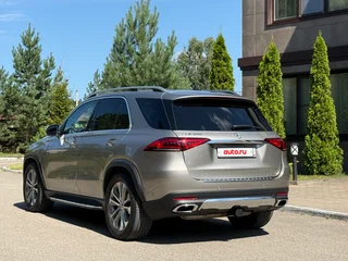 2019 Mercedes-Benz GLE 350 II (V167), серый, 4650000 рублей, вид 3
