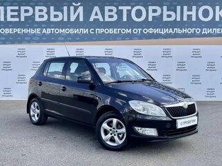 2011 Skoda Fabia II Рестайлинг, чёрный, 650000 рублей, вид 3