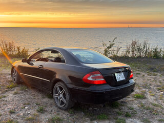 2004 Mercedes-Benz CLK-Класс 240 II (W209), чёрный, 650000 рублей, вид 5