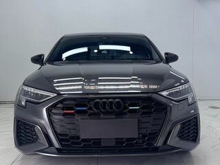 2022 Audi A3 Sportback 35 TFSI IV (8Y), чёрный, 1700000 рублей, вид 2