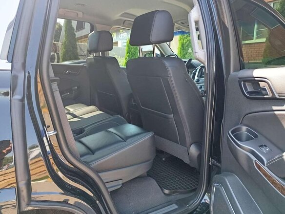 2019 Chevrolet Tahoe IV, чёрный, 4950000 рублей - вид 10