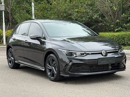 Volkswagen Golf VIII